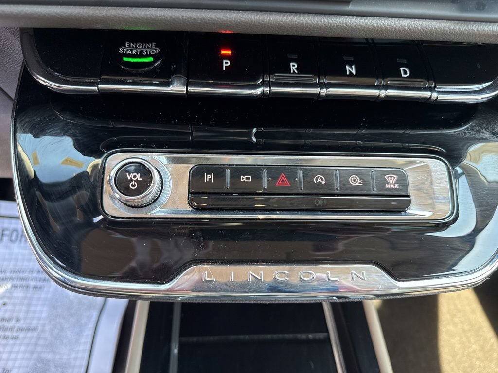Used 2023 Lincoln Corsair Reserve w/ Equipment Group 201A AWD/4WD image 35