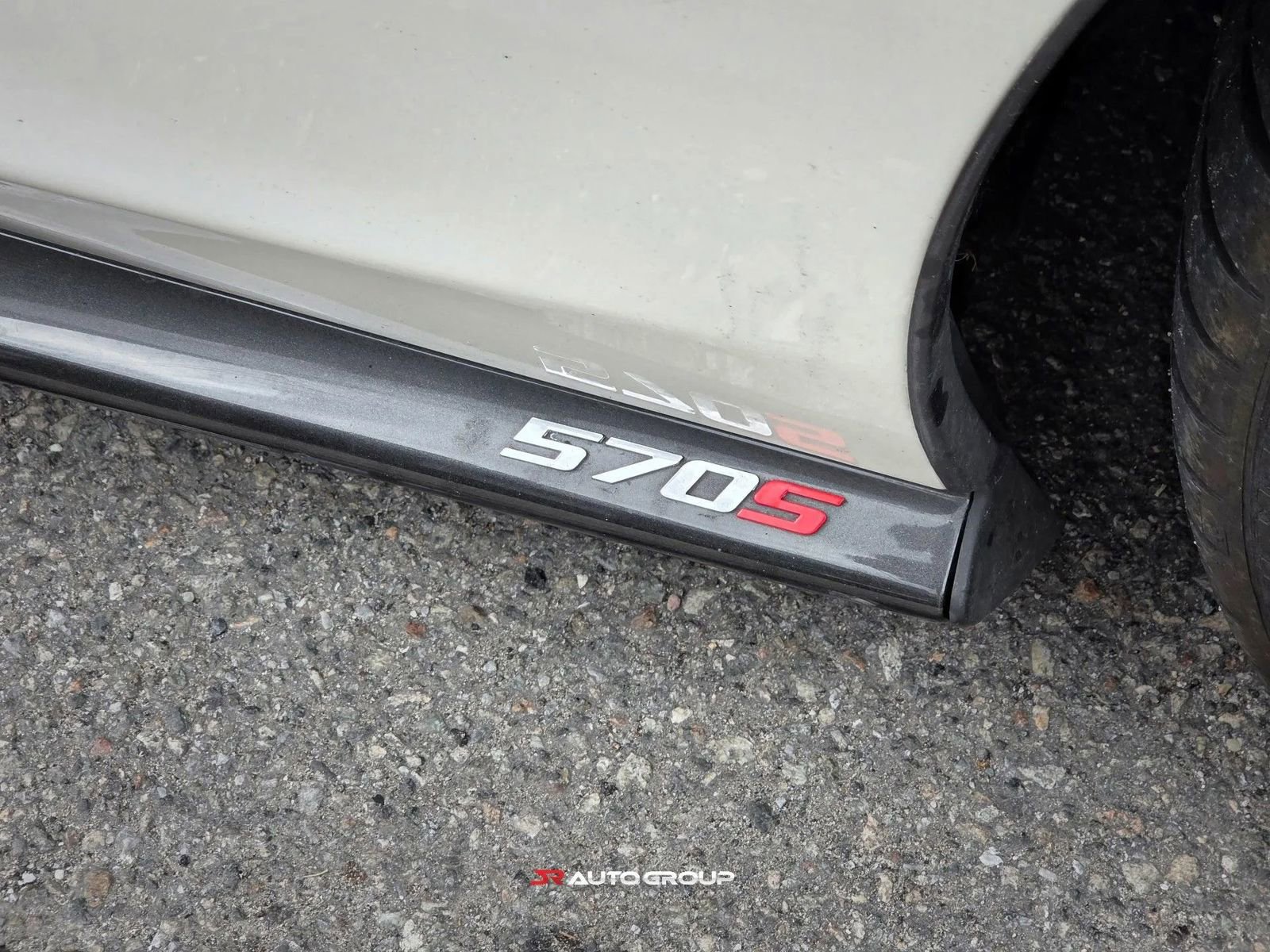Used 2016 McLaren 570S Coupe RWD image 13