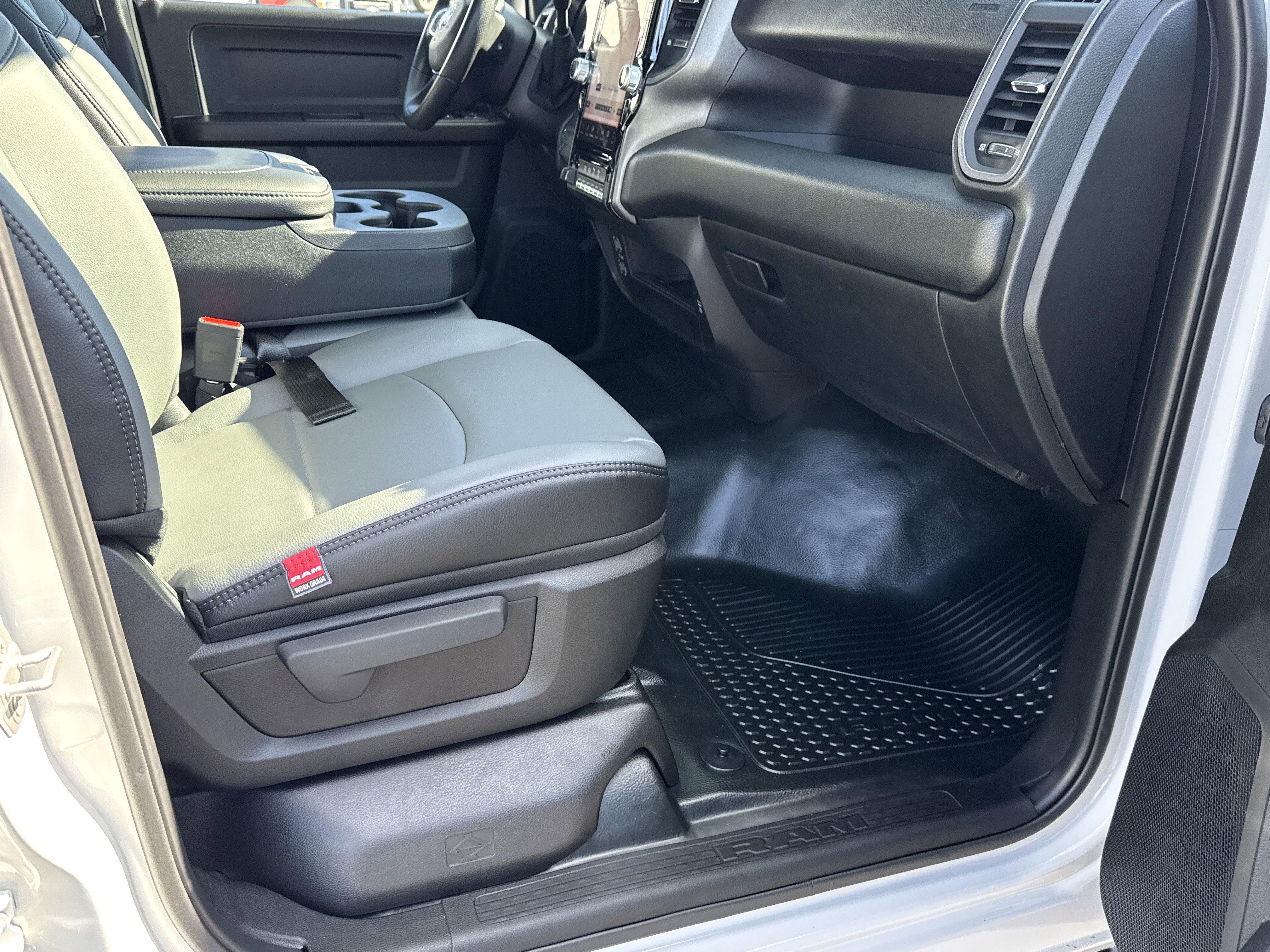 New 2026 RAM 2500 Tradesman image 18