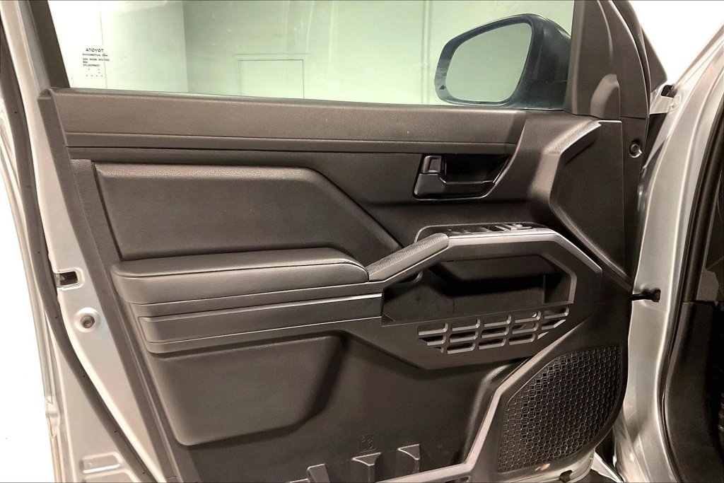 Used 2025 Toyota Tacoma SR RWD image 21