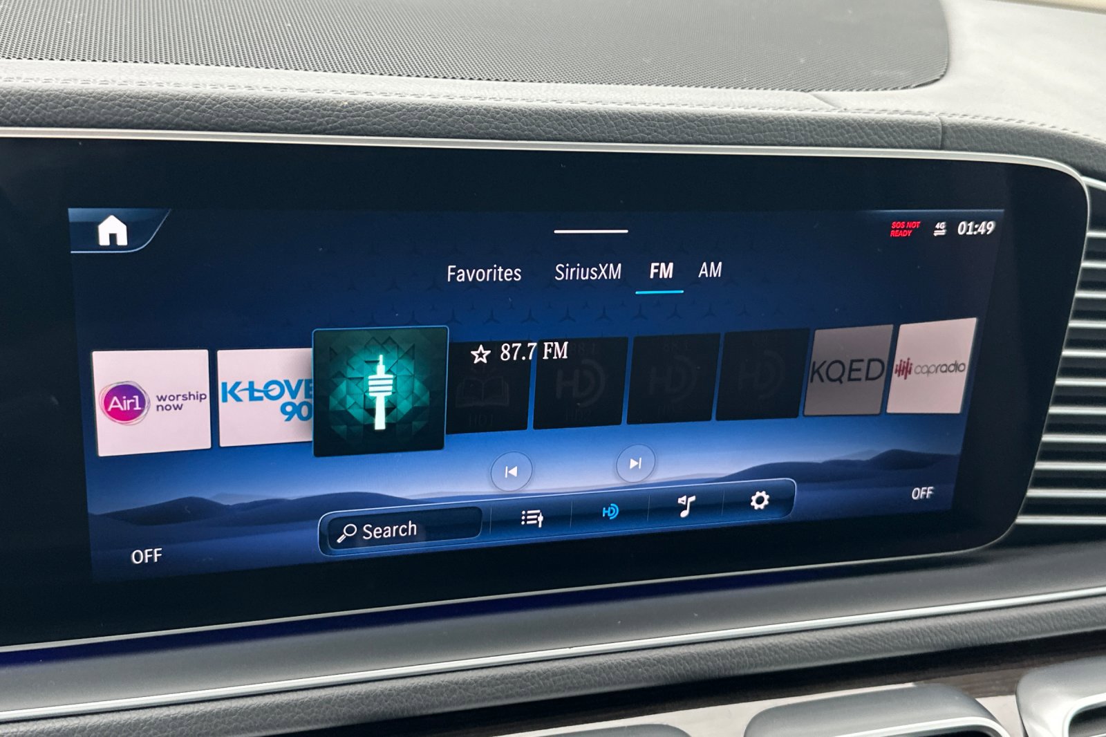 Certified 2024 Mercedes-Benz GLS 450 4MATIC image 19