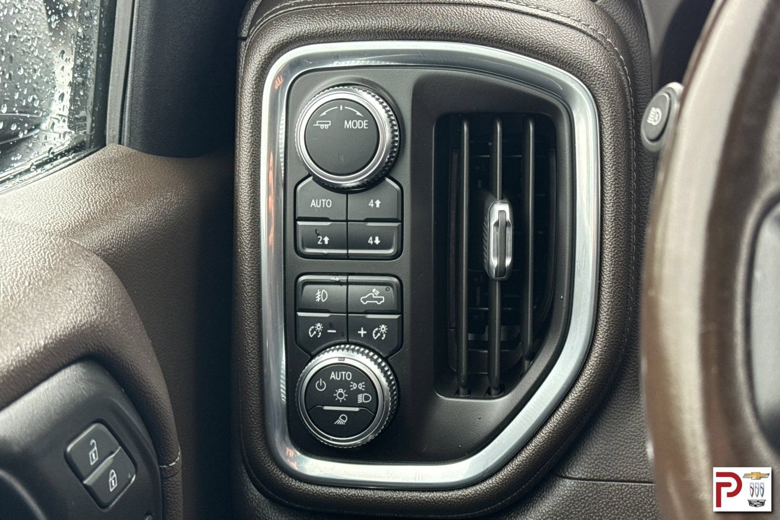 Certified 2022 GMC Sierra 1500 Denali w/ Denali Reserve Package AWD/4WD image 32