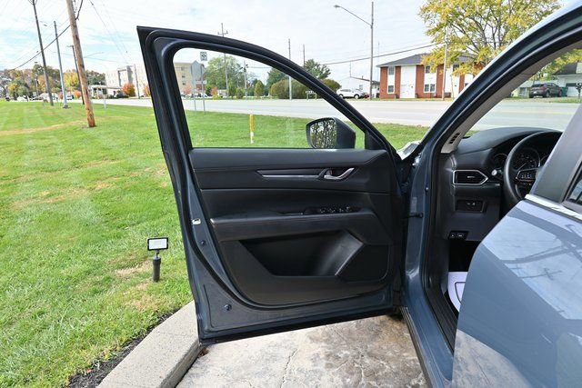 Used 2023 MAZDA CX-5 Carbon Edition image 25