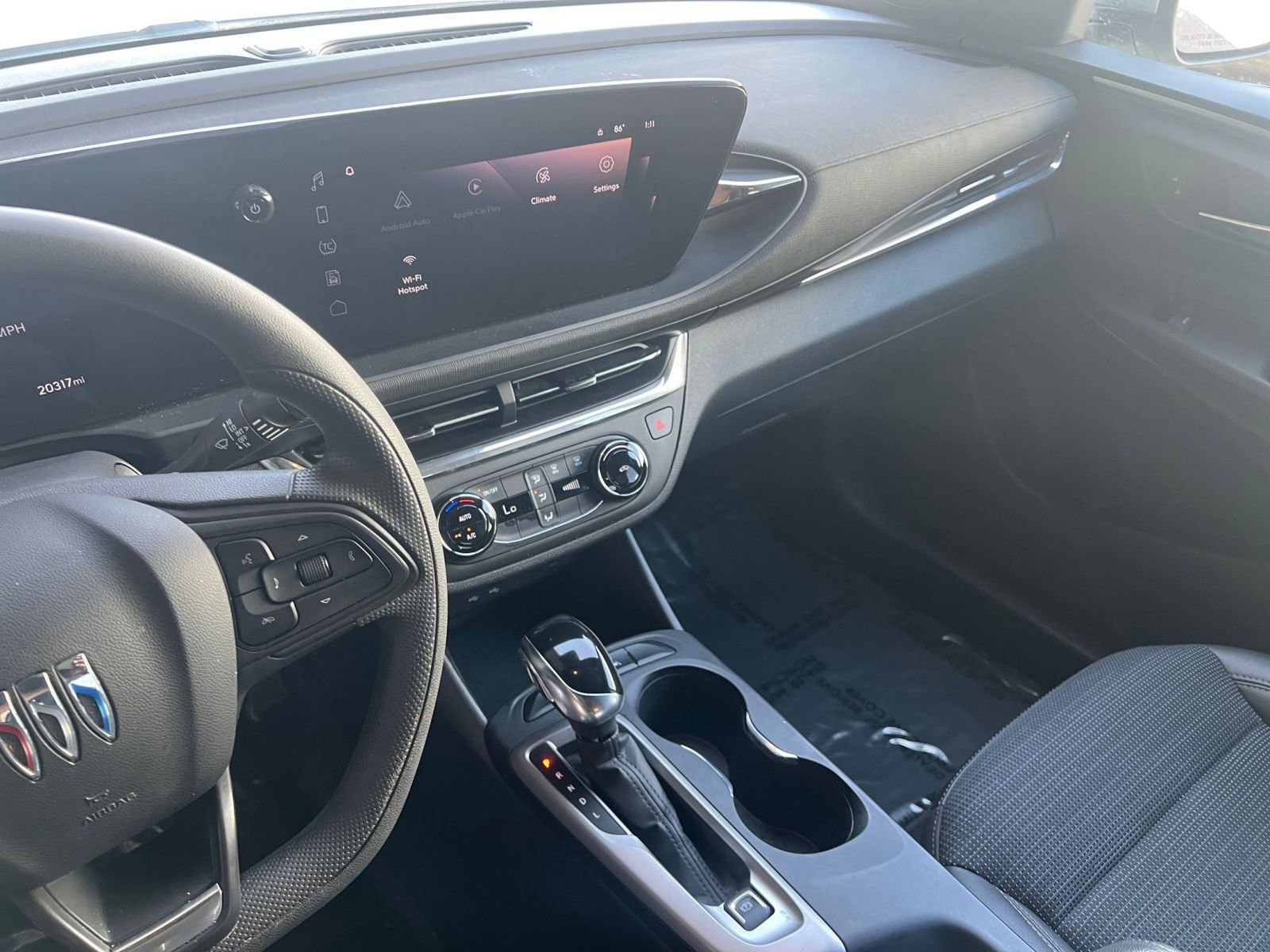 Used 2025 Buick Envista Preferred image 20