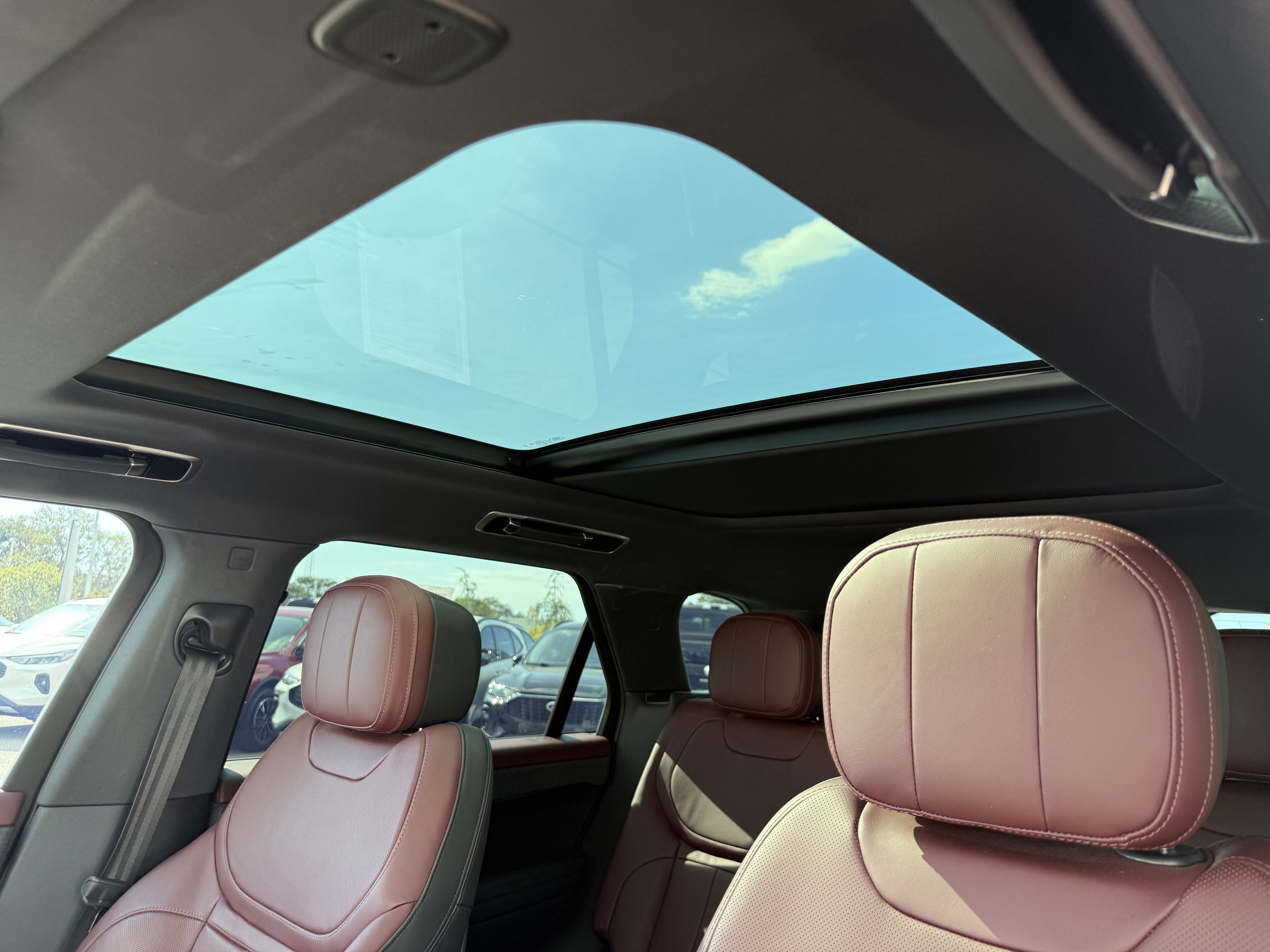 Used 2024 Land Rover Range Rover Sport Dynamic SE image 24