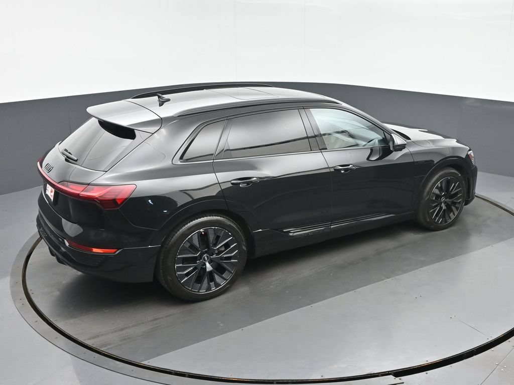 Used 2024 Audi Q8 e-tron Prestige w/ Prestige Package AWD/4WD image 37