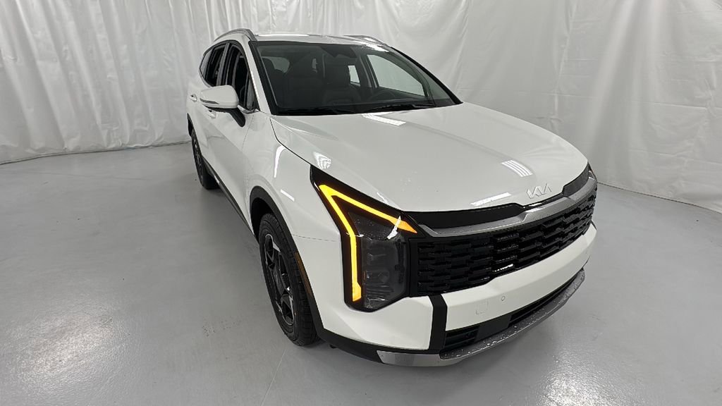 New 2026 Kia Sportage EX