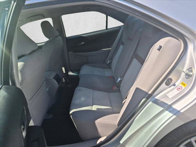 Used 2014 Toyota Camry LE FWD image 16