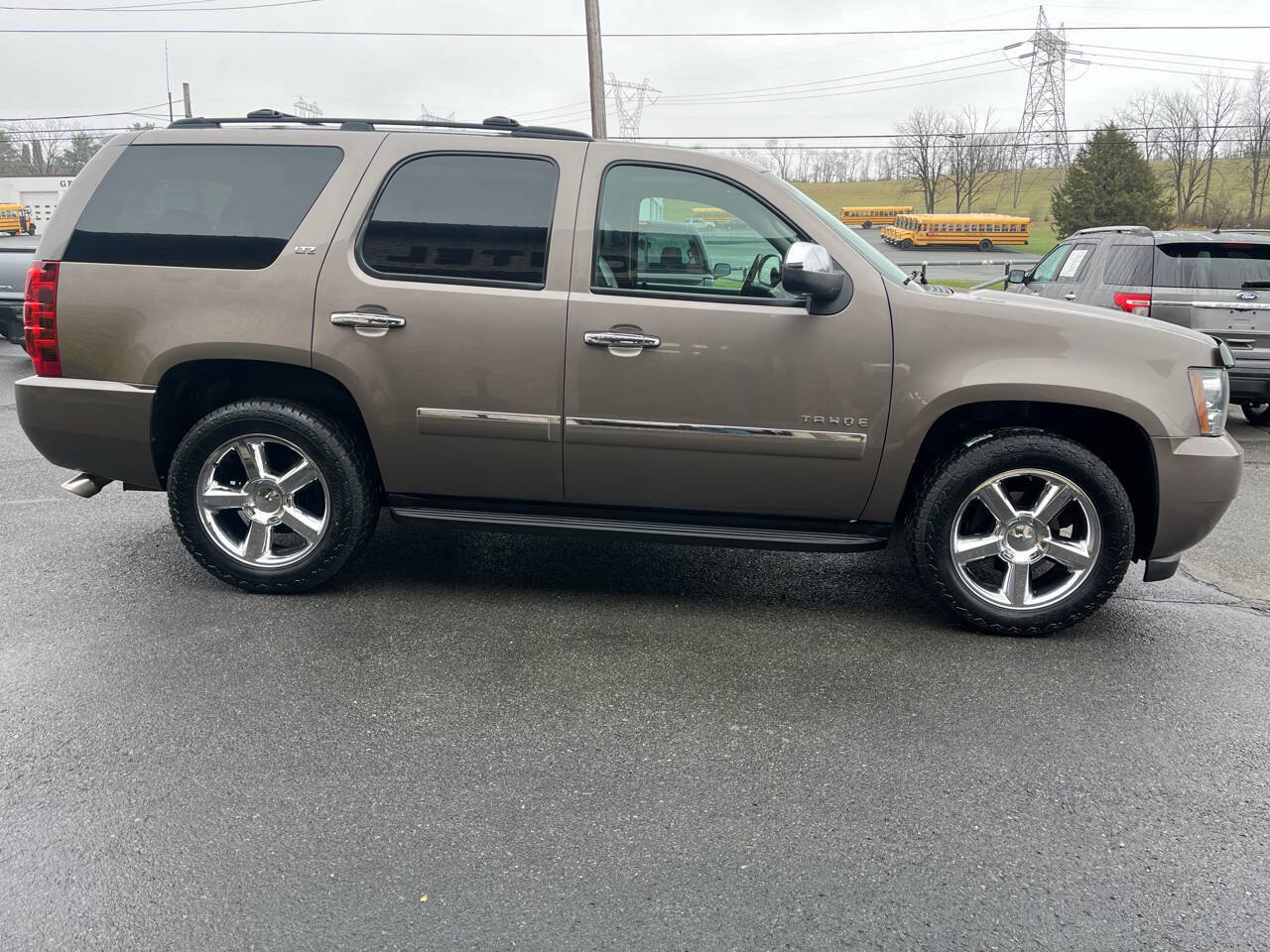 Used 2013 Chevrolet Tahoe LTZ image 5