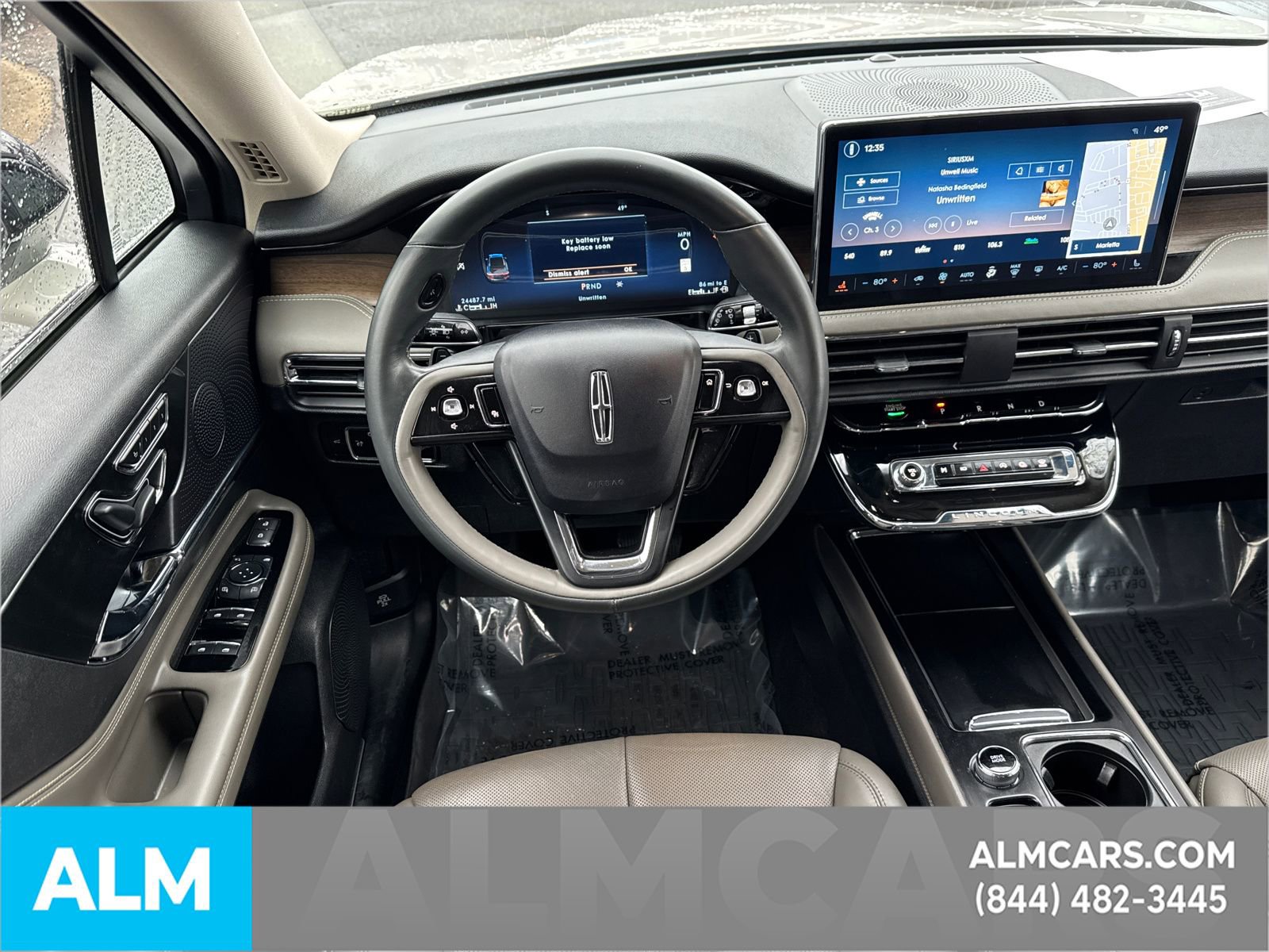 Used 2023 Lincoln Corsair Reserve w/ Rear Removable Package Tray image 28