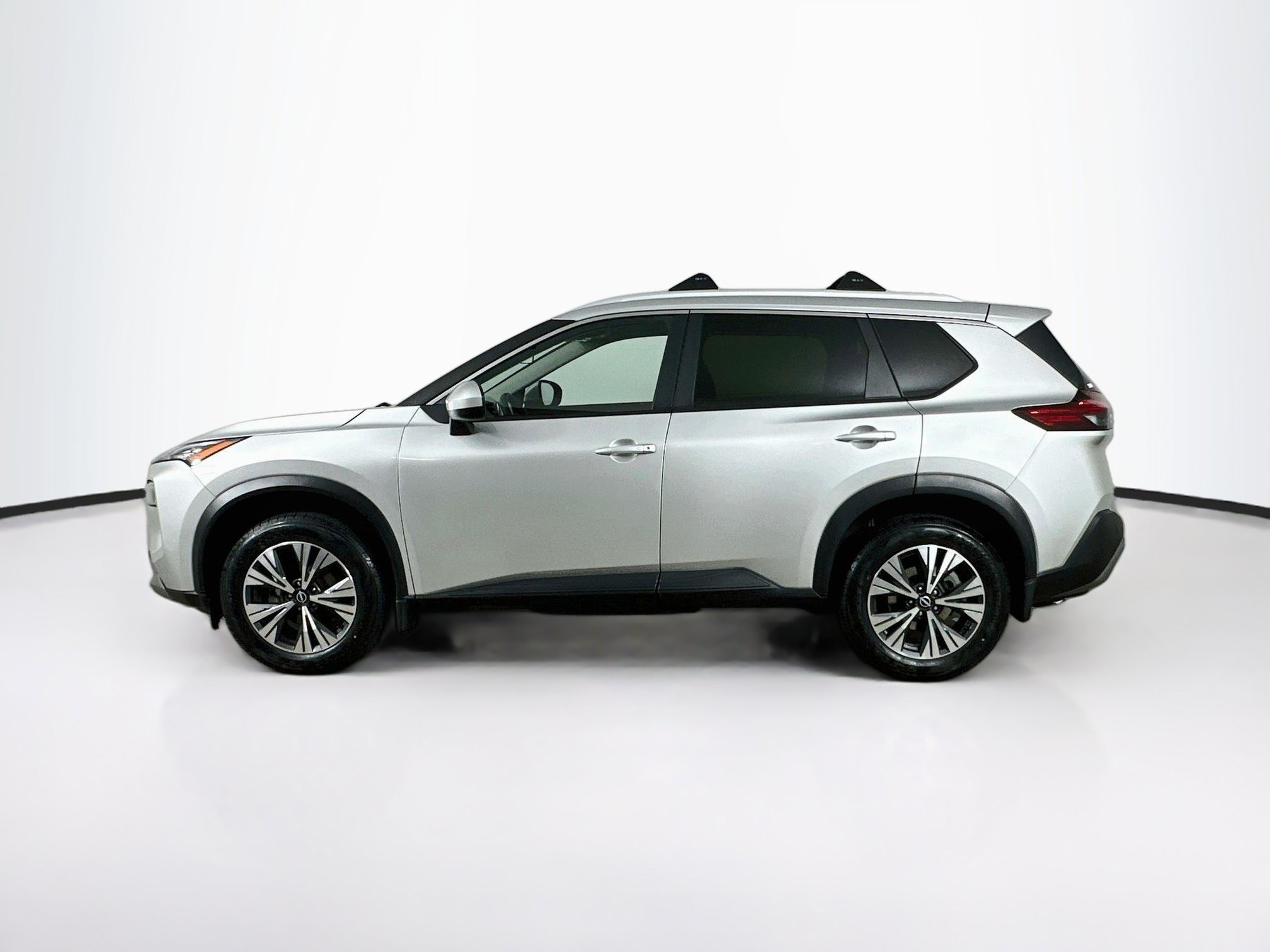 Used 2023 Nissan Rogue SV w/ SV Premium B Package AWD/4WD image 4