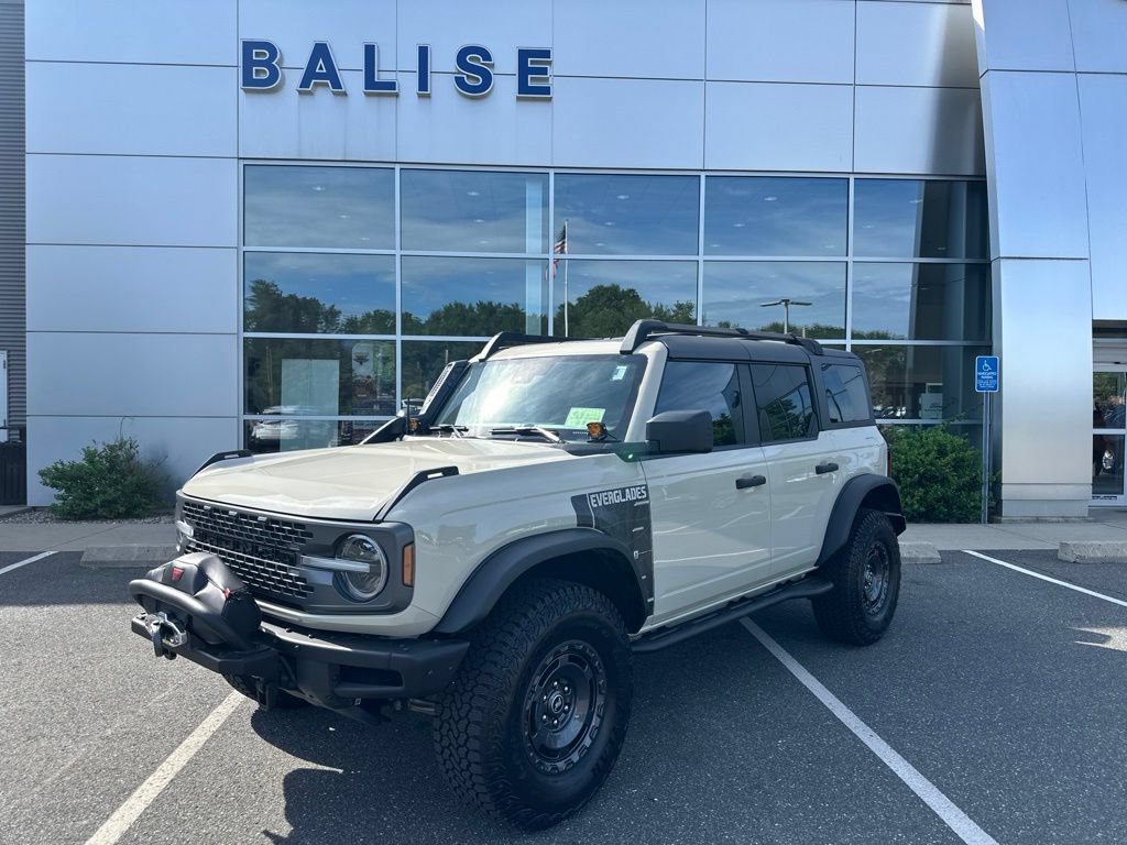 Used 2022 Ford Bronco Everglades AWD/4WD image 1