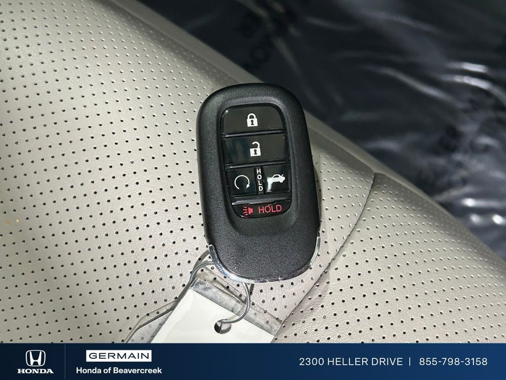 Used 2023 Honda Accord Touring image 10