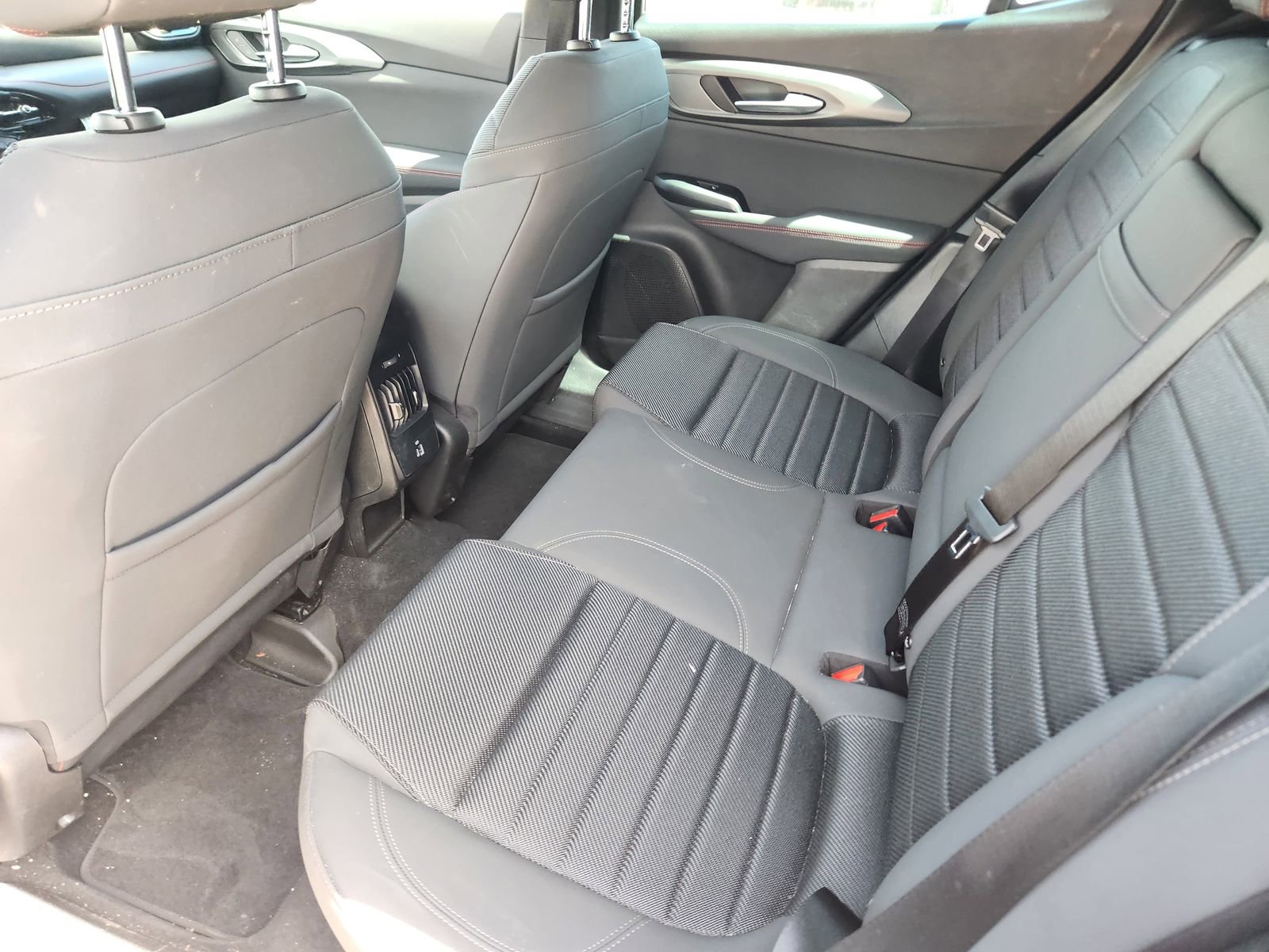 Used 2024 Dodge Hornet R/T w/ R/T Blacktop Package image 33