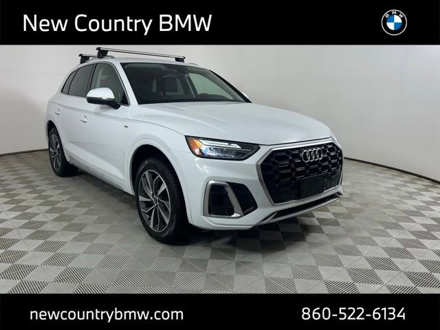 Used 2022 Audi Q5 2.0T Premium w/ Convenience Package AWD/4WD image 1