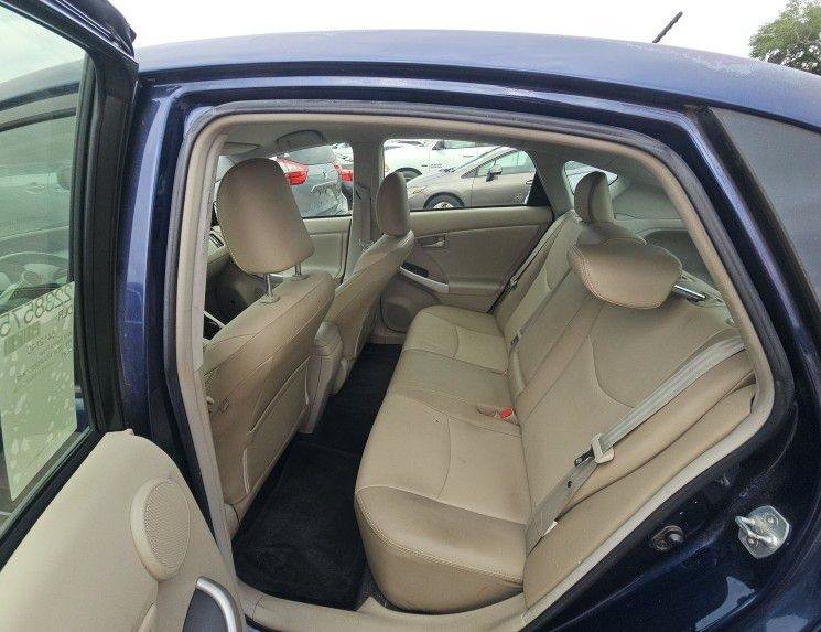 Used 2013 Toyota Prius Four FWD image 8
