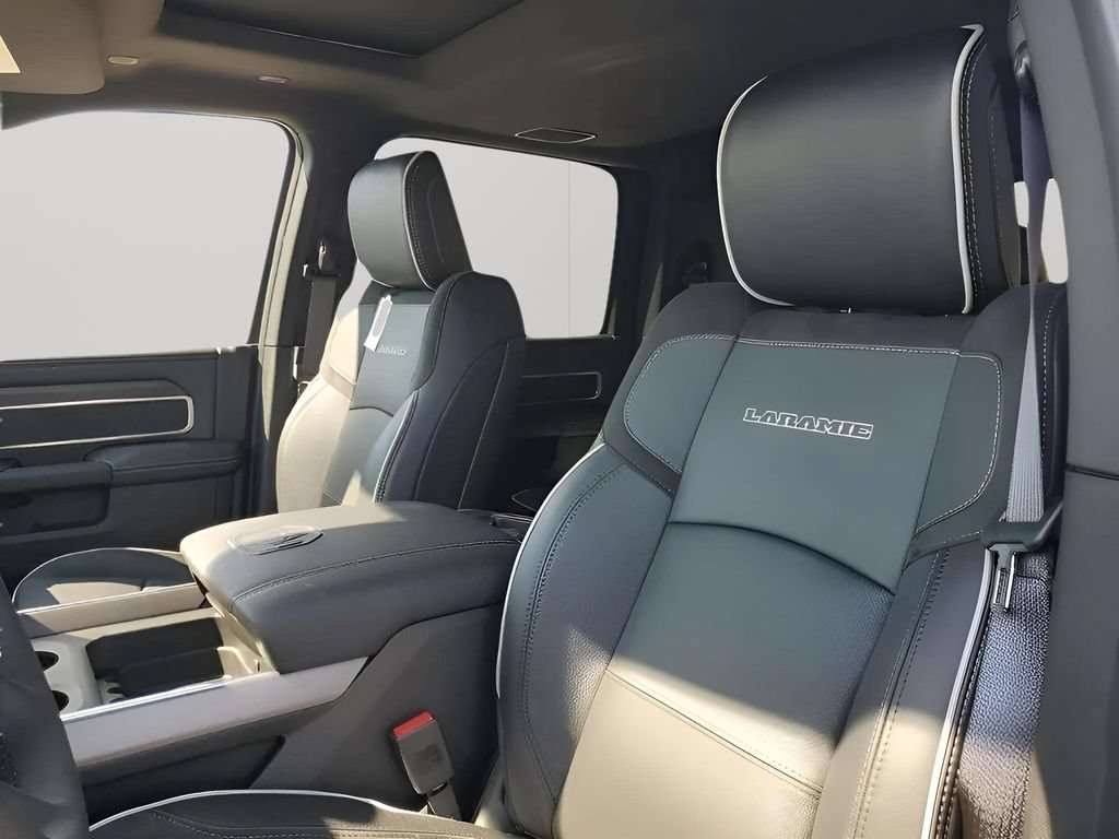 New 2025 RAM 2500 Laramie AWD/4WD image 82