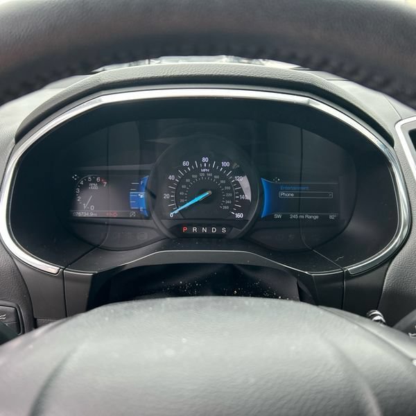 Used 2021 Ford Edge Titanium FWD image 20