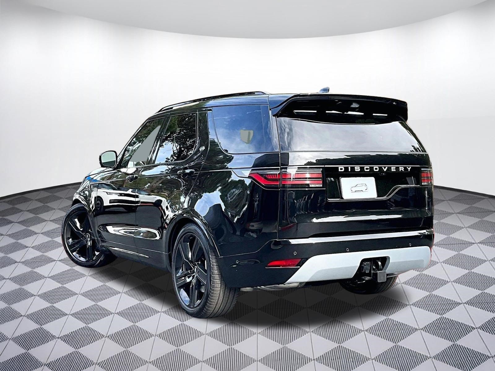 New 2026 Land Rover Discovery Limited Edition AWD/4WD image 3