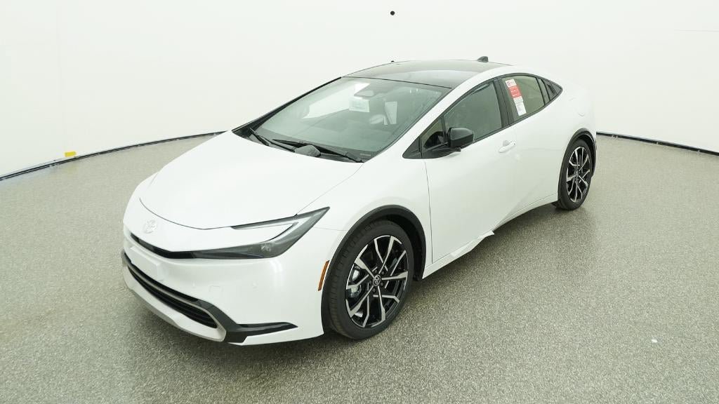 New 2026 Toyota Prius Plug-In Hybrid FWD image 36