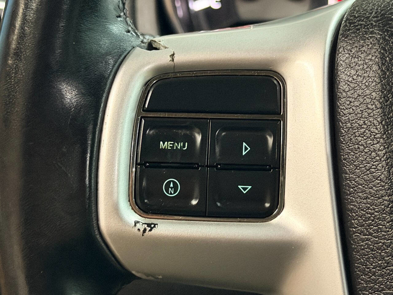 Used 2013 Chrysler 200 Touring image 28