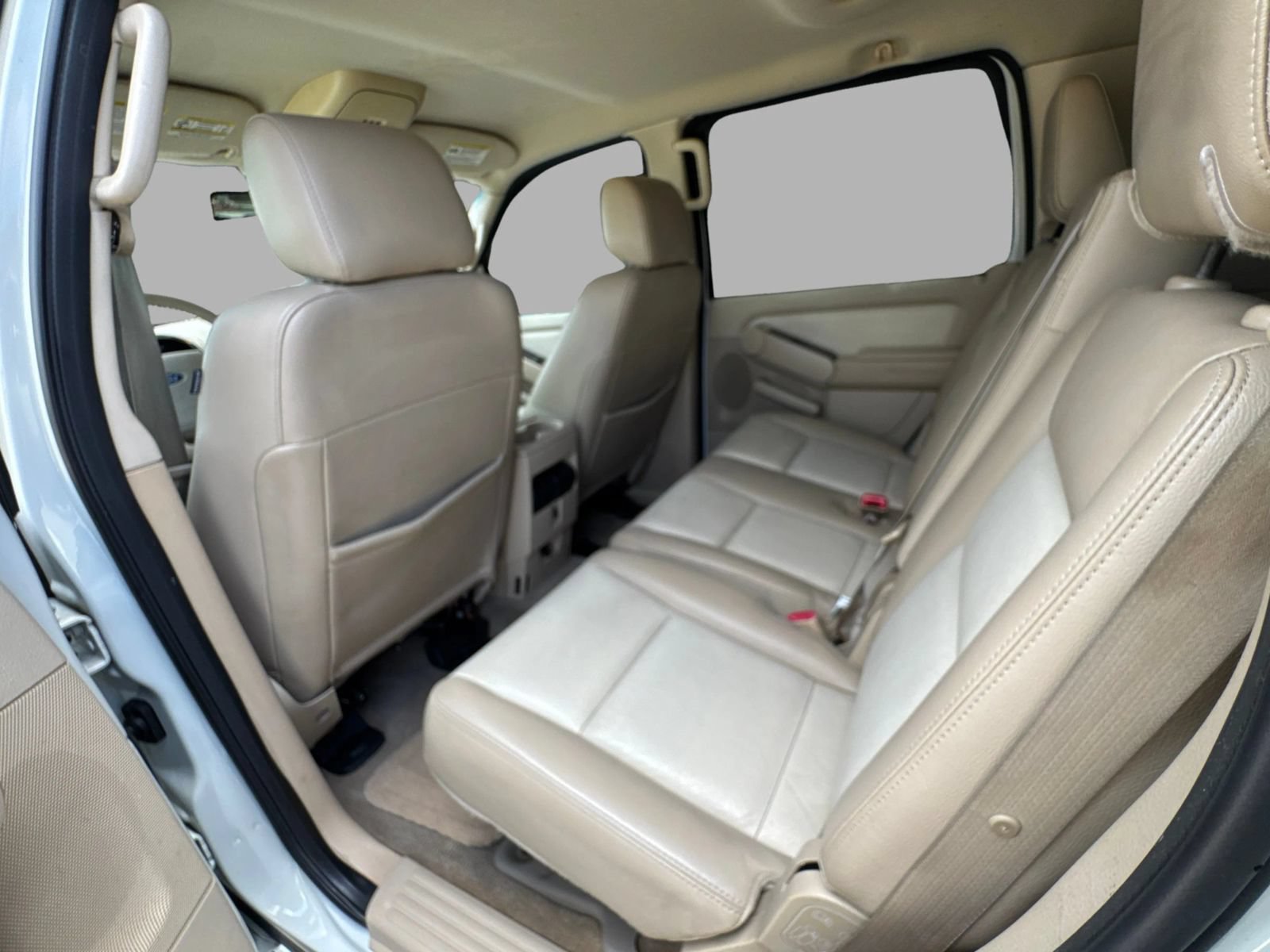 Used 2006 Ford Explorer Limited RWD image 82