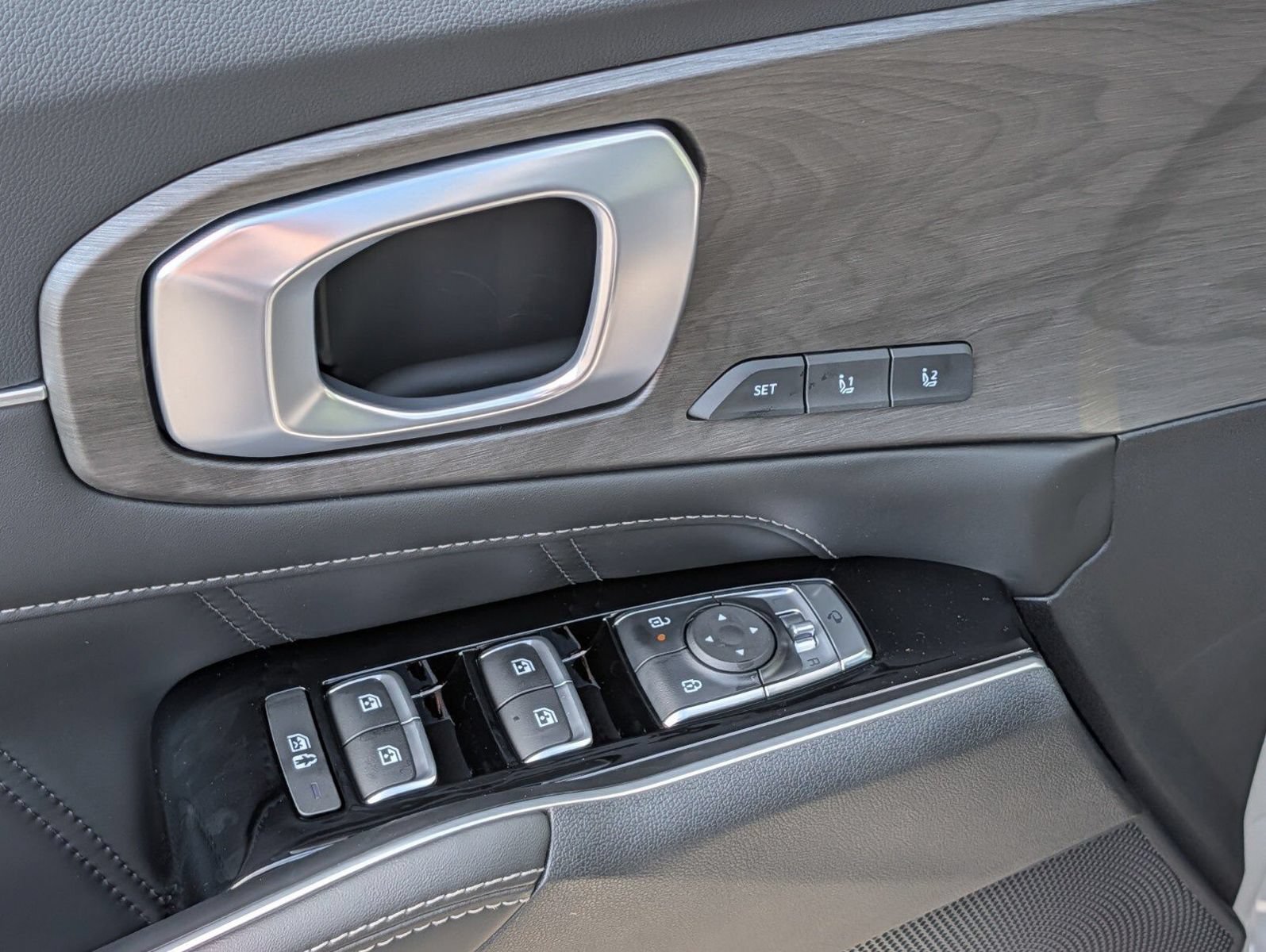 New 2026 Kia Sorento SX Prestige AWD/4WD image 35