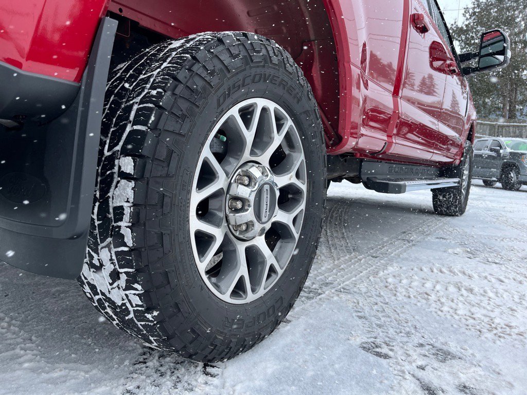 Used 2021 Ford F250 Lariat image 7