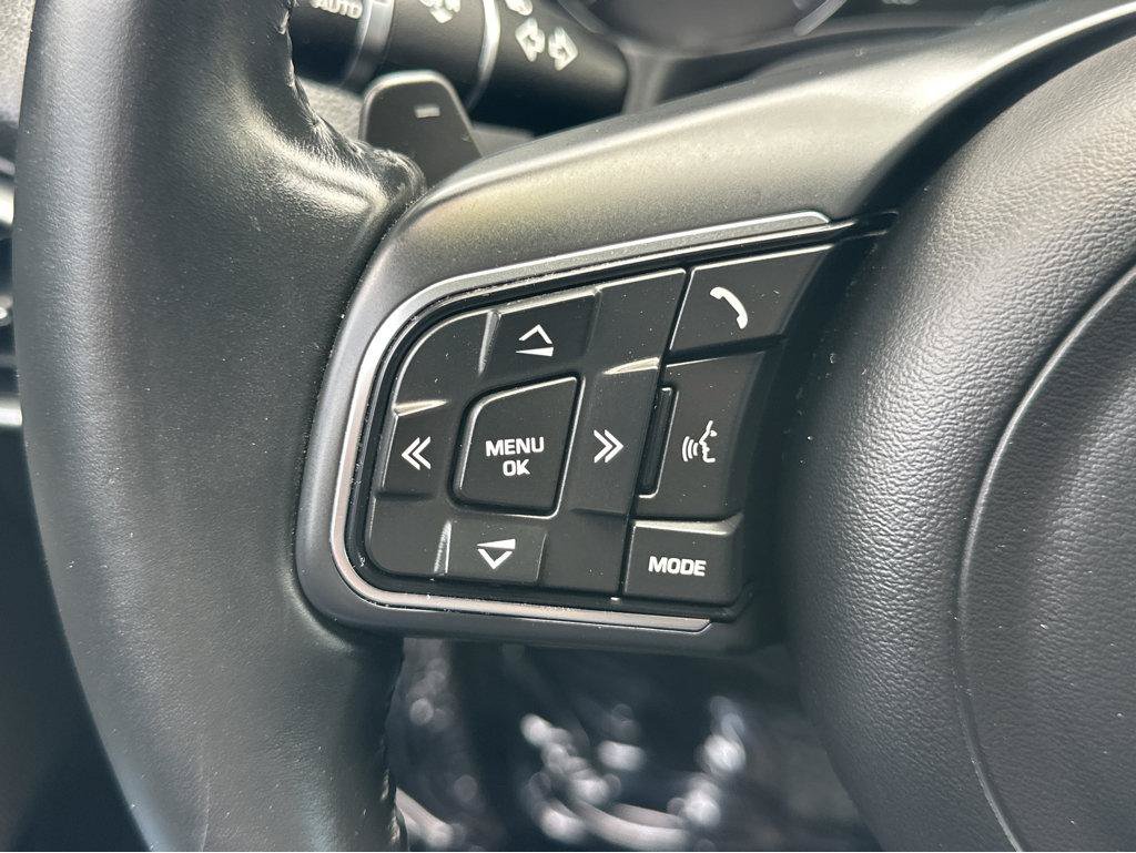Used 2017 Jaguar XE RWD image 22