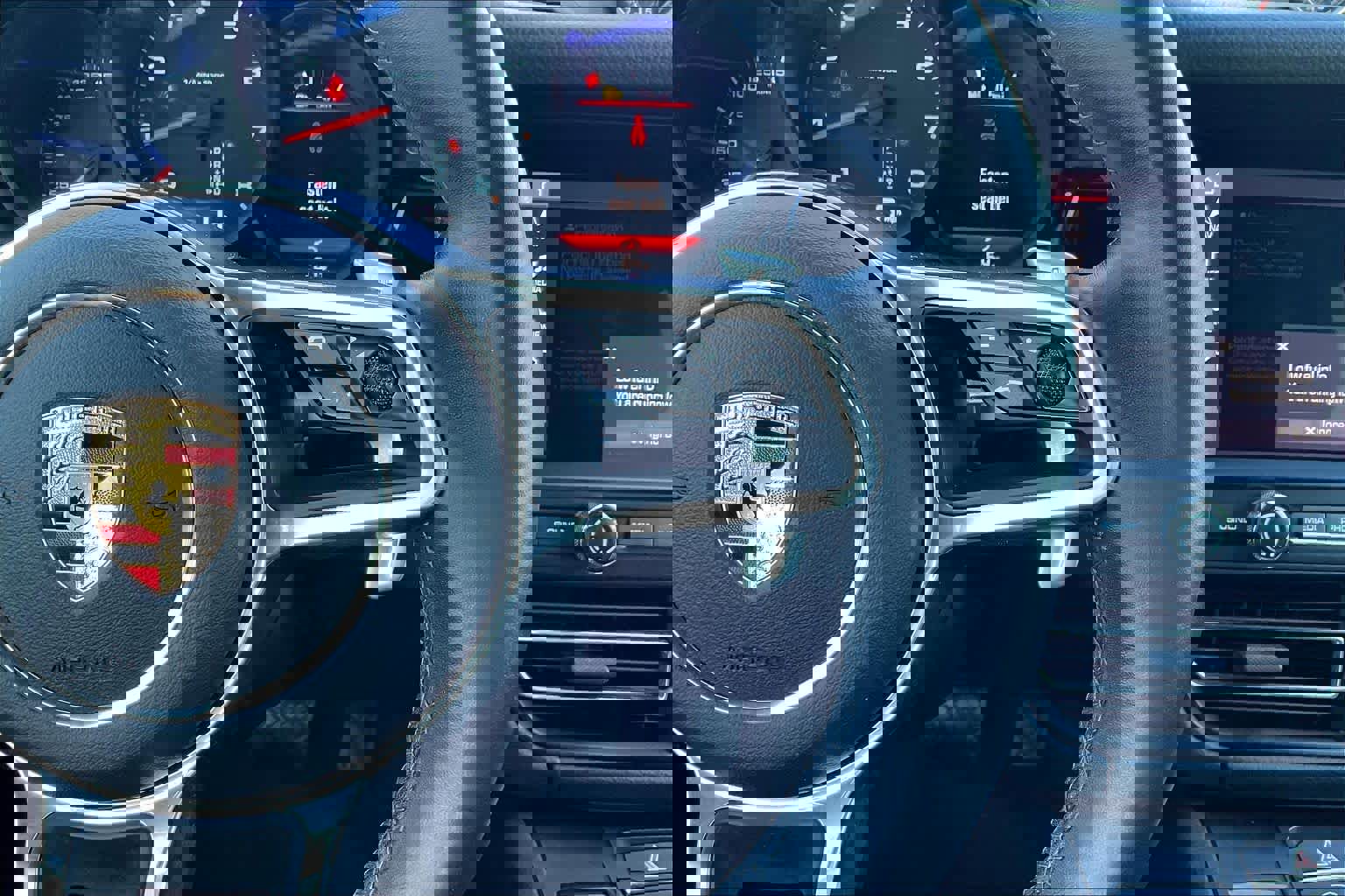 Used 2021 Porsche Macan image 45