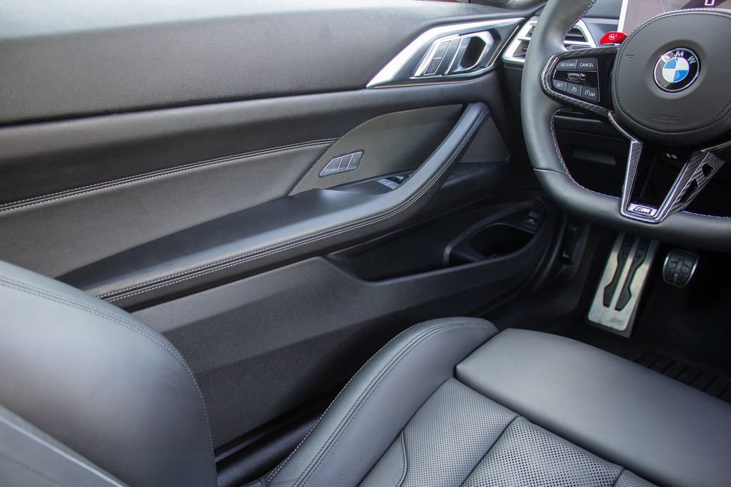 Used 2026 BMW M4 Coupe w/ Executive Package RWD image 19