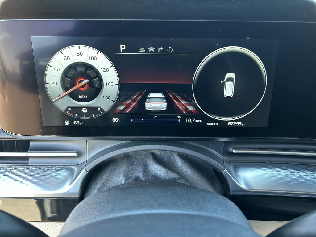 Used 2022 Kia Carnival SX Prestige FWD image 11