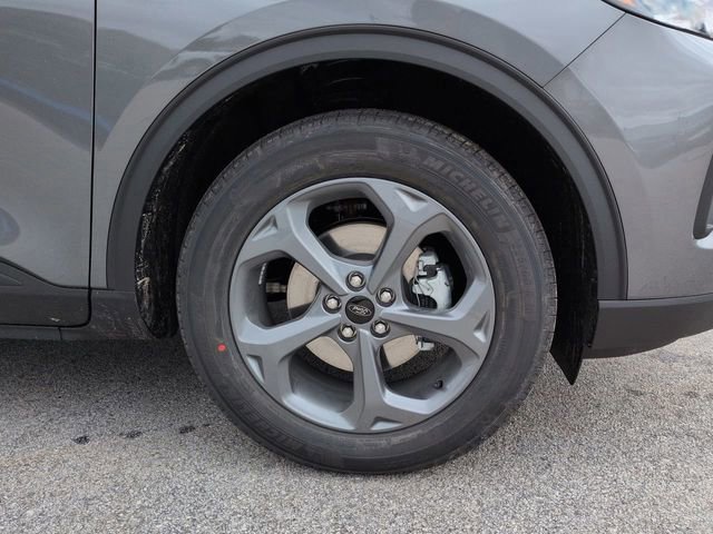 New 2026 Ford Escape ST-Line image 10