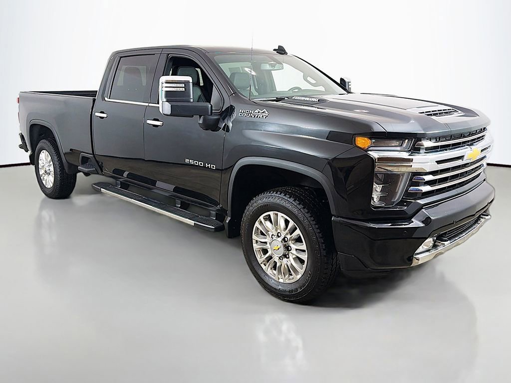 Used 2023 Chevrolet Silverado 2500 High Country image 2