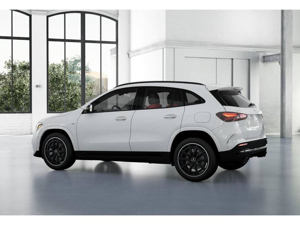 New 2025 Mercedes-Benz GLA 35 AMG 4MATIC image 31