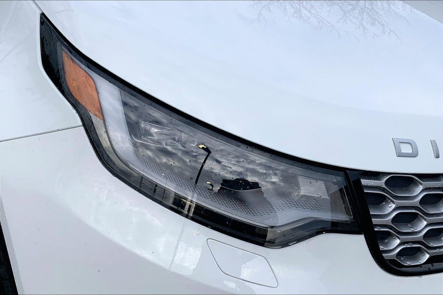 New 2026 Land Rover Discovery Limited Edition image 13