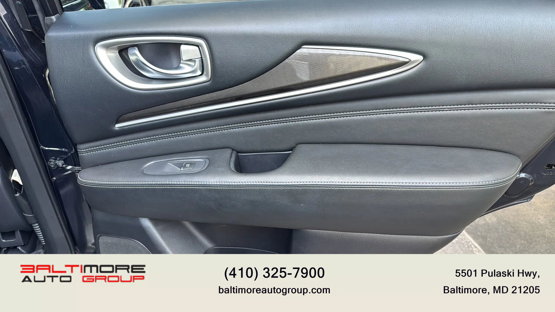 Used 2019 INFINITI QX60 Luxe w/ Essential Package image 26