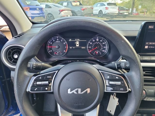 Used 2024 Kia Forte LXS image 17