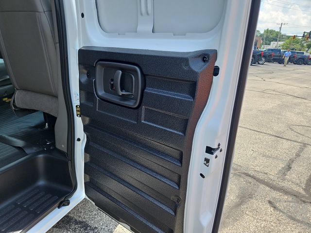 New 2026 GMC Savana 2500 w/ Driver Convenience Package RWD image 11