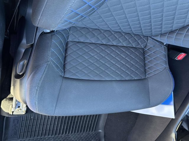 Certified 2022 Toyota C-HR XLE image 15