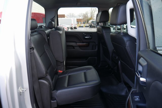 Used 2018 GMC Sierra 2500 SLT image 25