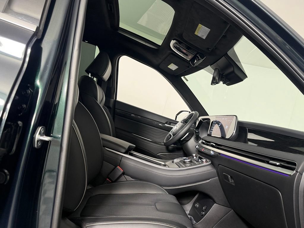 Used 2025 Hyundai Palisade Calligraphy AWD/4WD image 31