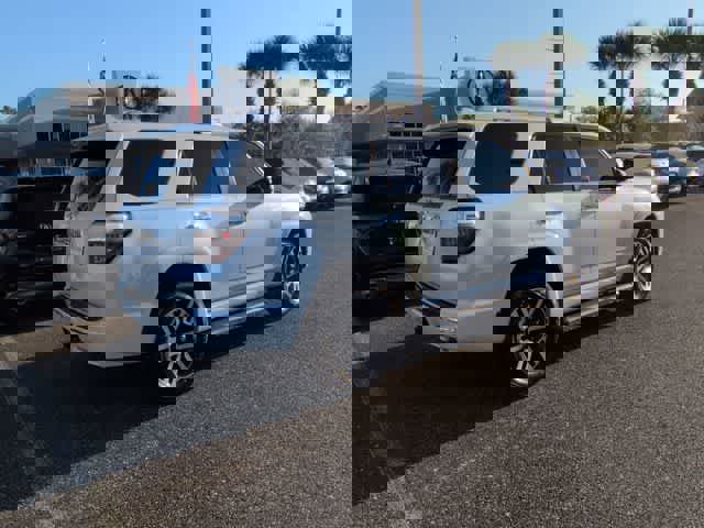 Used 2024 Toyota 4Runner Limited image 7