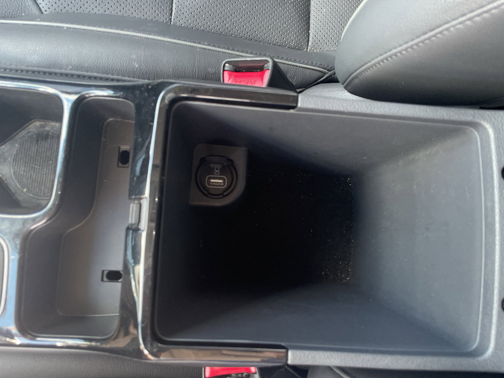 Used 2021 Hyundai Ioniq Limited FWD image 18