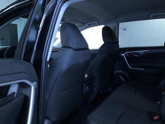 Certified 2025 Toyota RAV4 LE AWD/4WD image 19