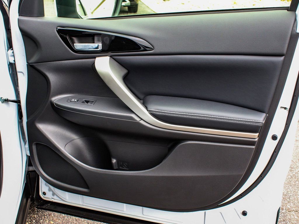 New 2026 Mitsubishi Eclipse Cross SE image 14