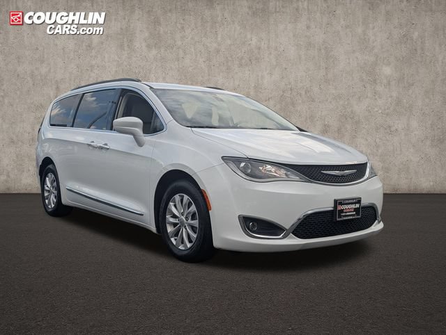 Used 2017 Chrysler Pacifica Touring-L