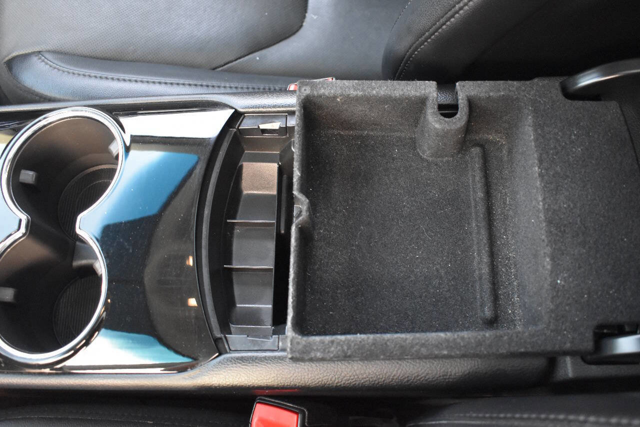 Used 2017 Ford Edge Titanium w/ Equipment Group 301A image 29