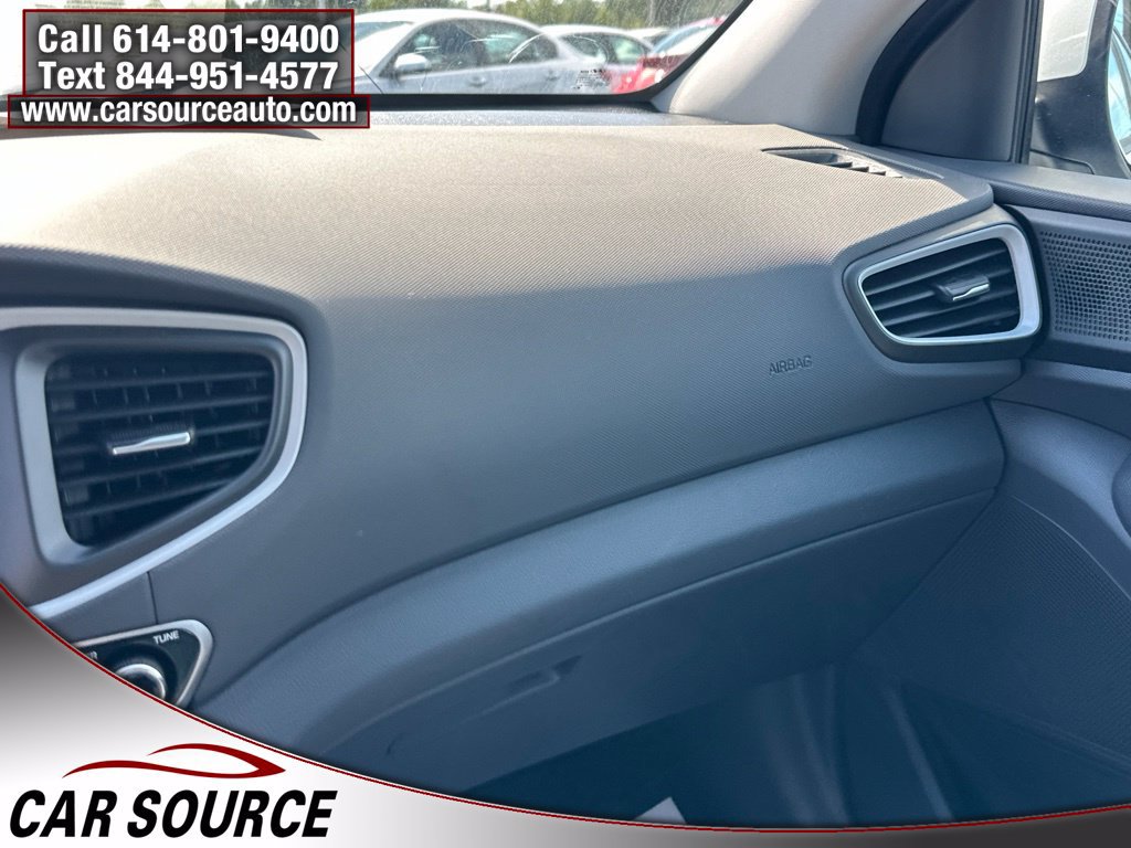 Used 2019 Hyundai Ioniq Blue FWD image 24
