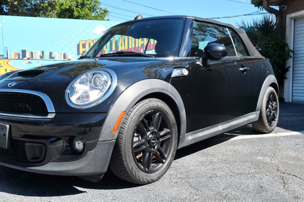 Used 2015 MINI Cooper S FWD image 5